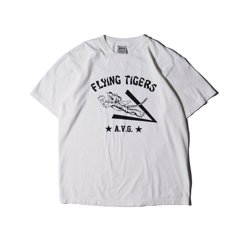 HOUSTON / 22440 PIGMENT PRINT TEE (FLYING TIGER) - TRUTH