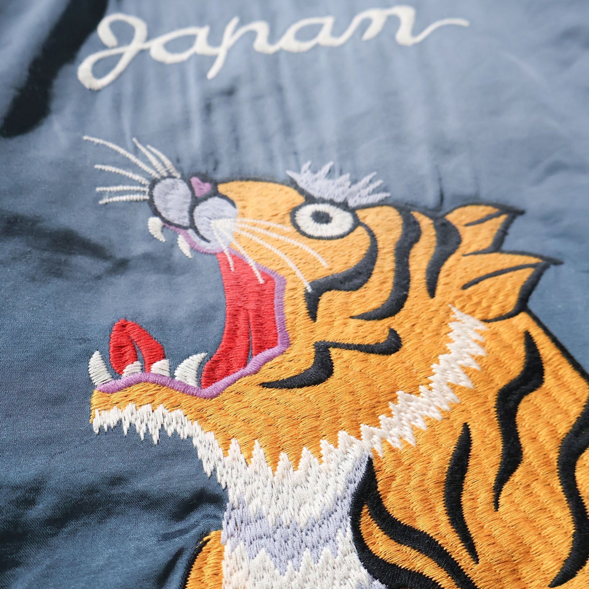 HOUSTON / 51543 USED FINISHING SOUVENIR JACKET (TIGER)