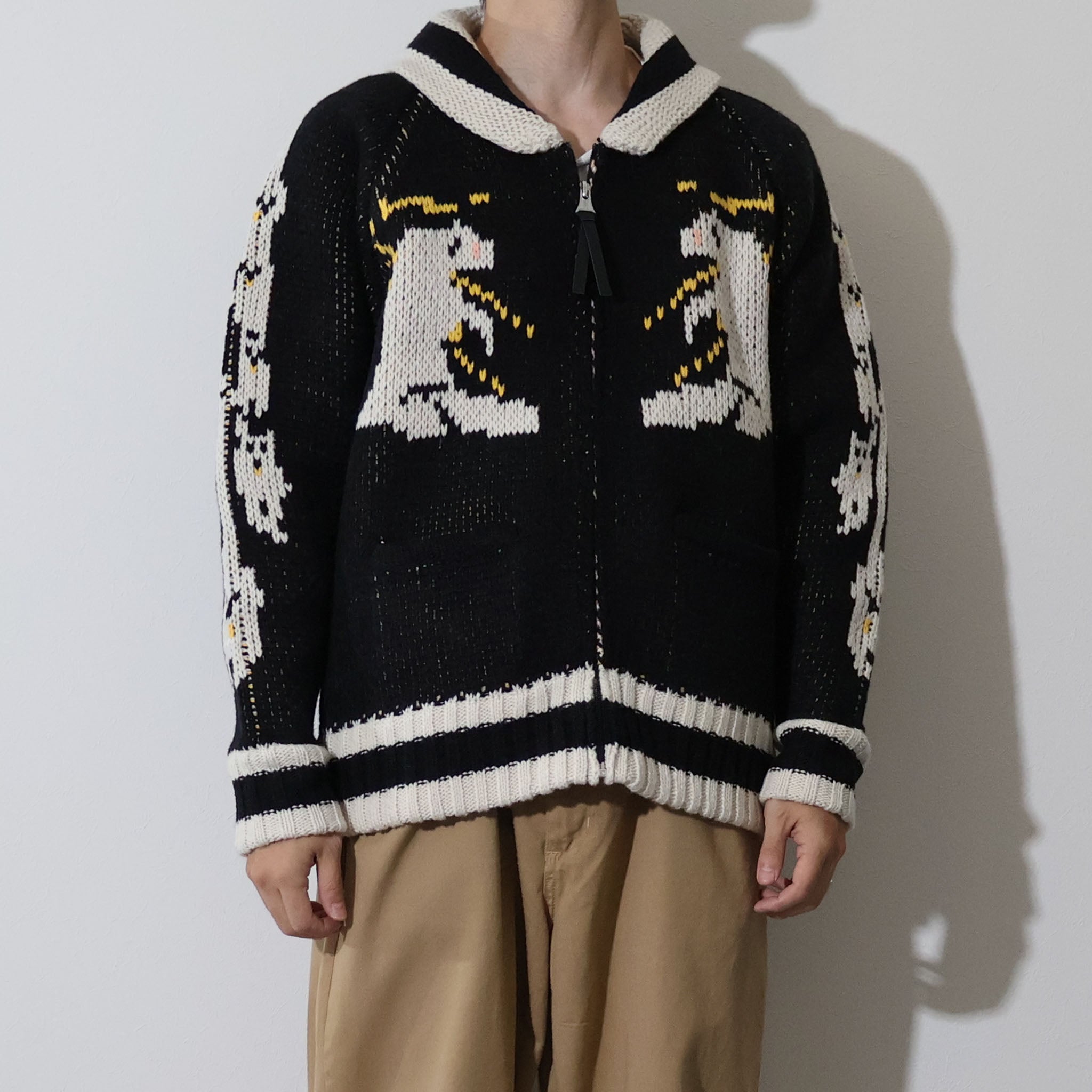 HOUSTON / 22317 COWICHAN SWEATER (BEAR)