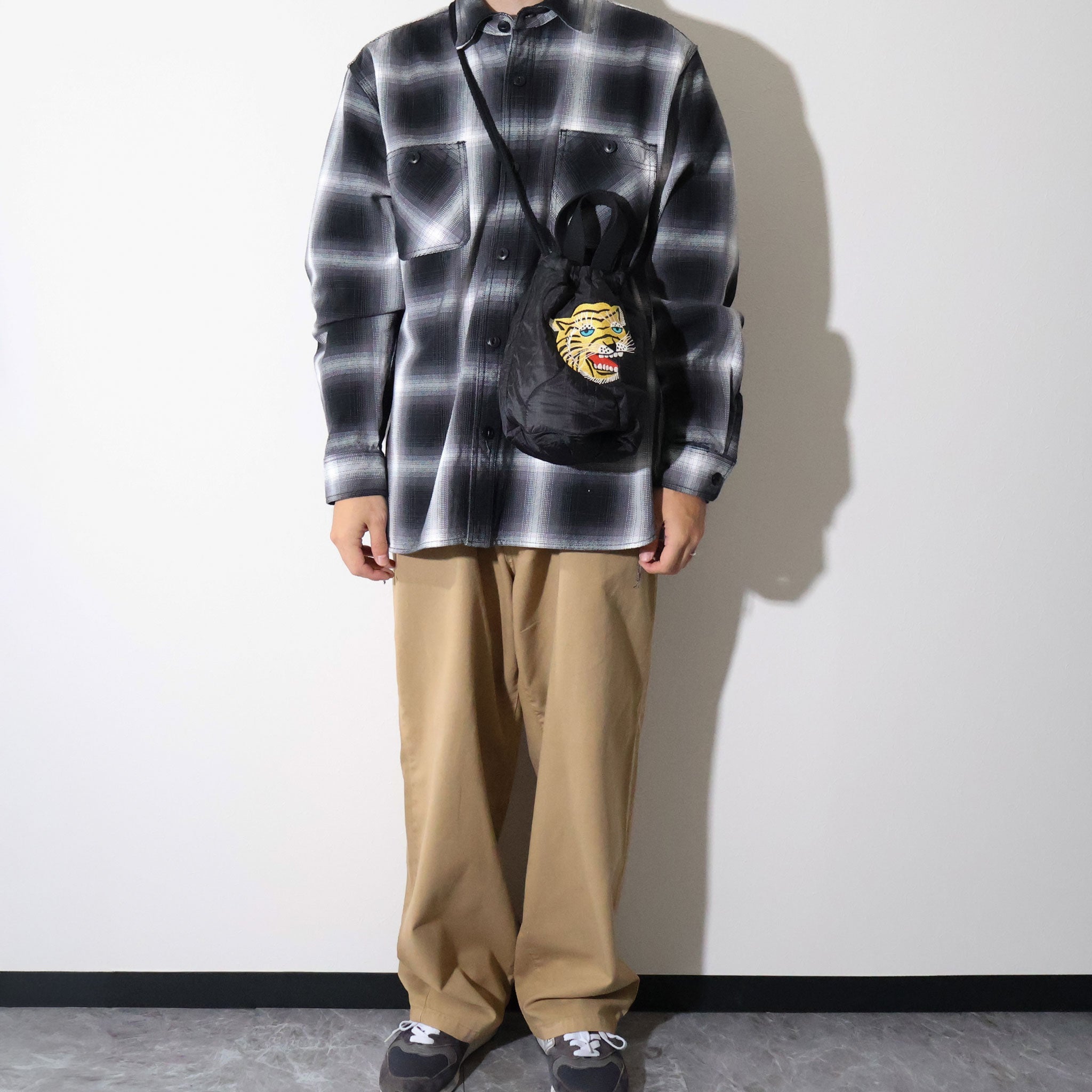 HOUSTON / QUILTING EFFECT BAG (TIGER)