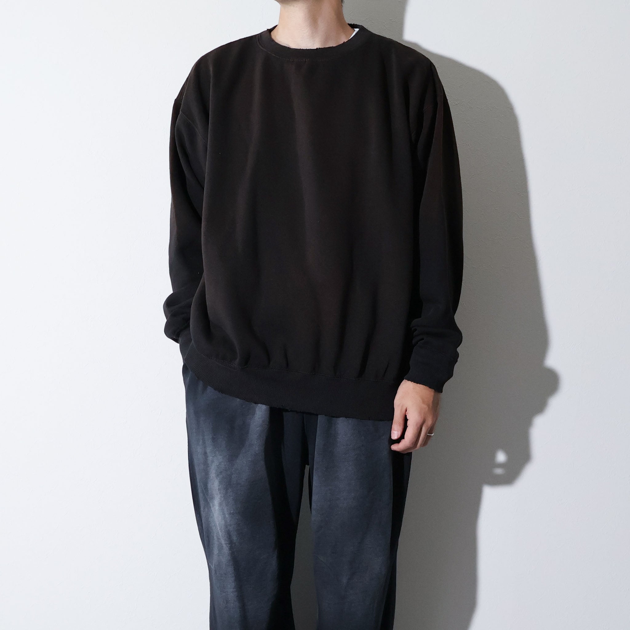 MOOJIMOOJI / CLASSIC SWEAT AGED BLACK