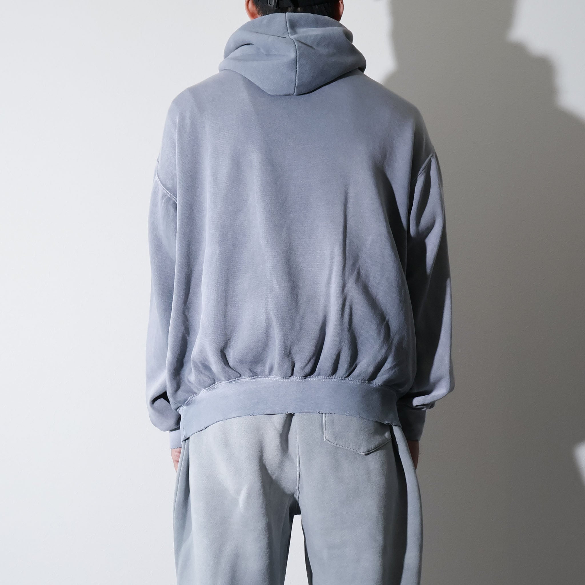MOOJIMOOJI / CLASSIC HOODIE AGED GRAY