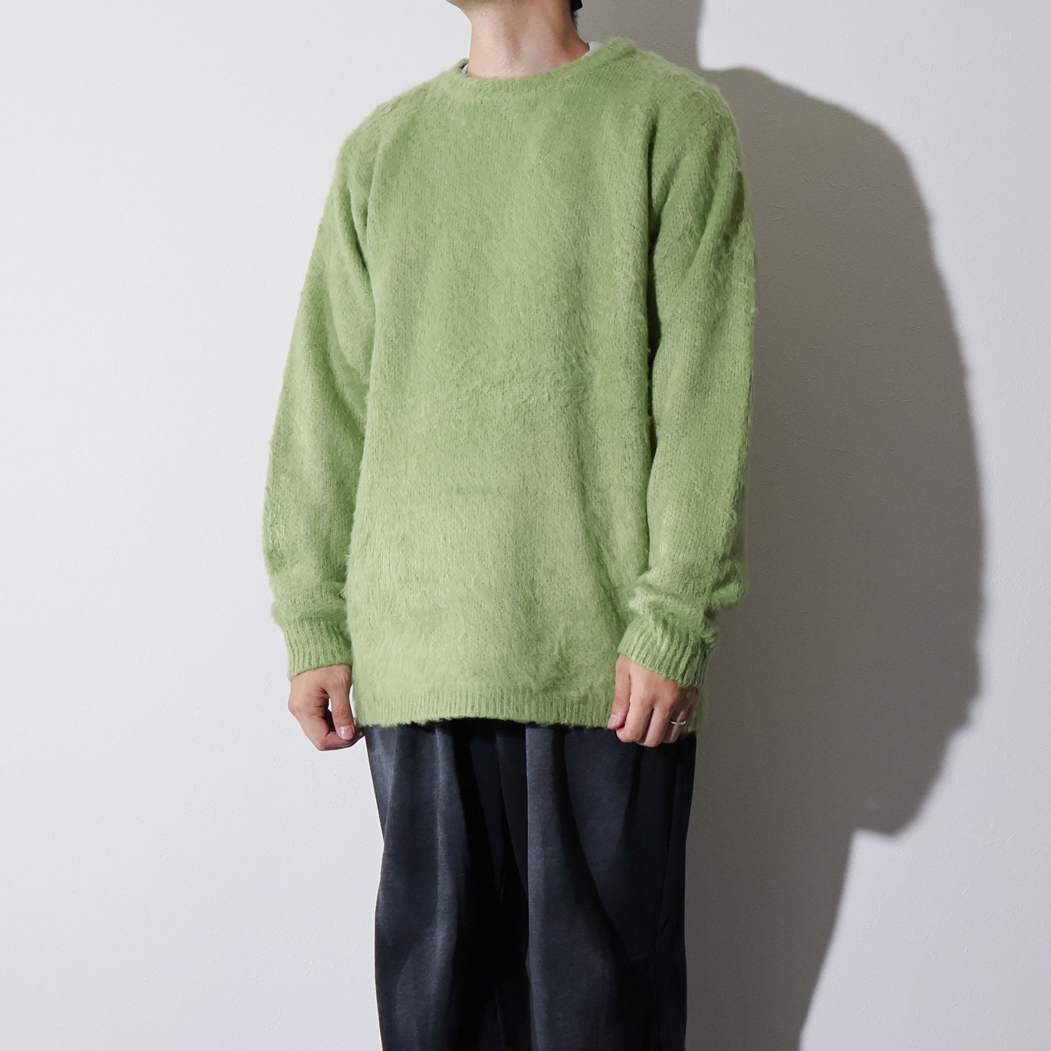 UNIVERD72 / 22327 MOHAIR TOUCH CREW NECK SWEATER GREEN