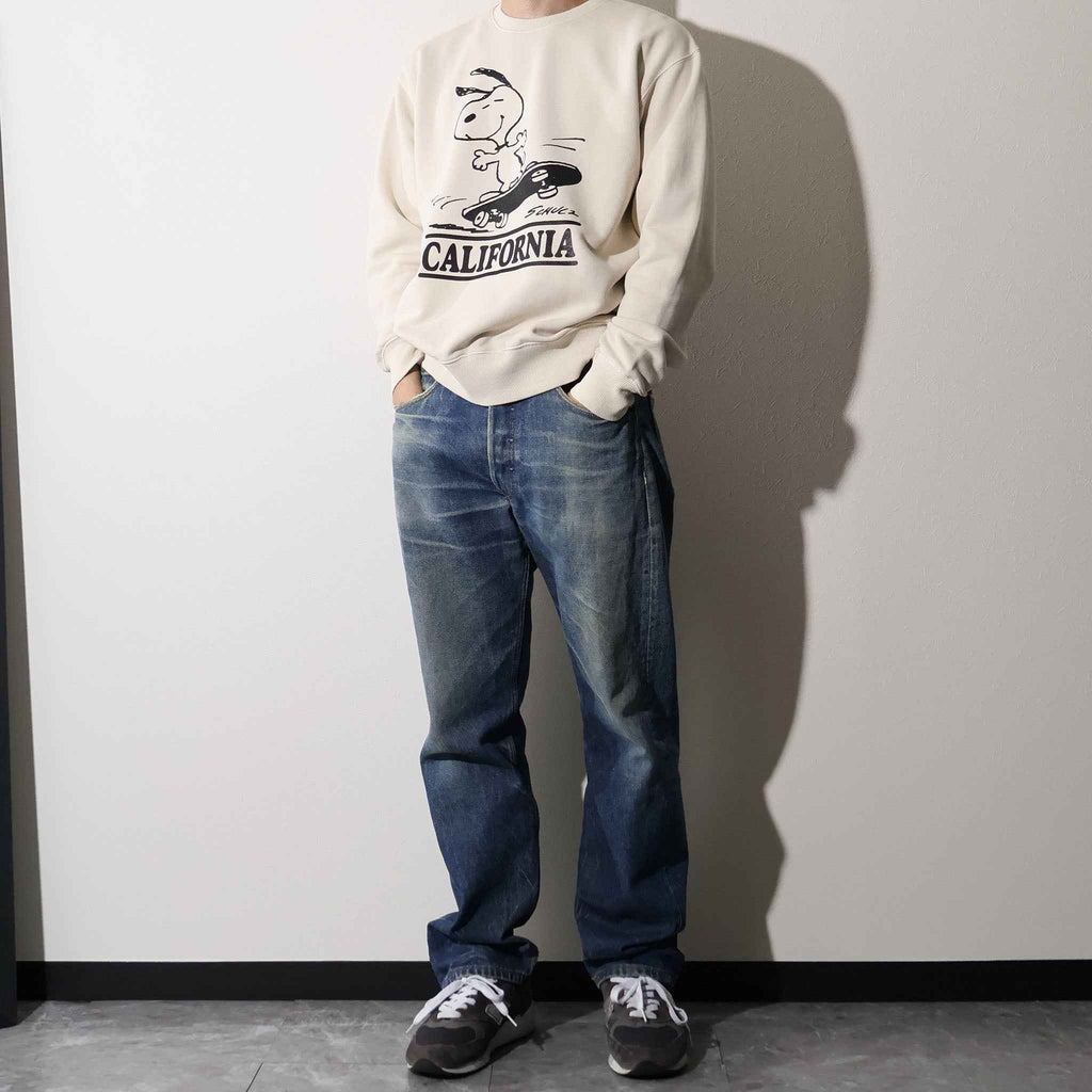PEANUTS / PIGMENT CREW NECK SWEAT NATURAL