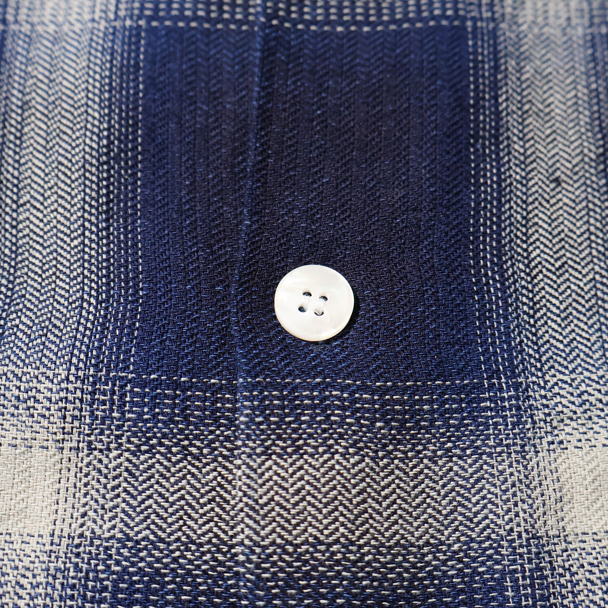 HOUSTON / 41272 INDIGO HB OMBRE CHECK L/S SHIRT