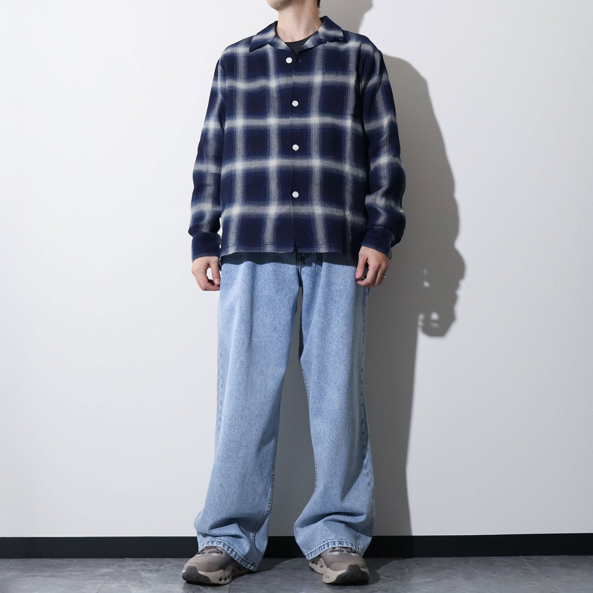 HOUSTON / 41272 INDIGO HB OMBRE CHECK L/S SHIRT – TRUTH