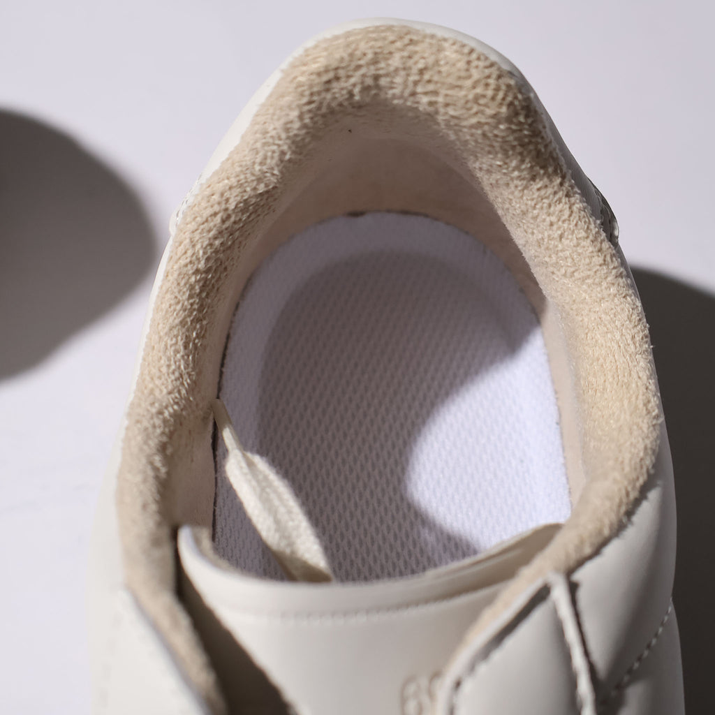 YMCLKY / TYPE GERMAN TRAINER FS026YN - TRUTH