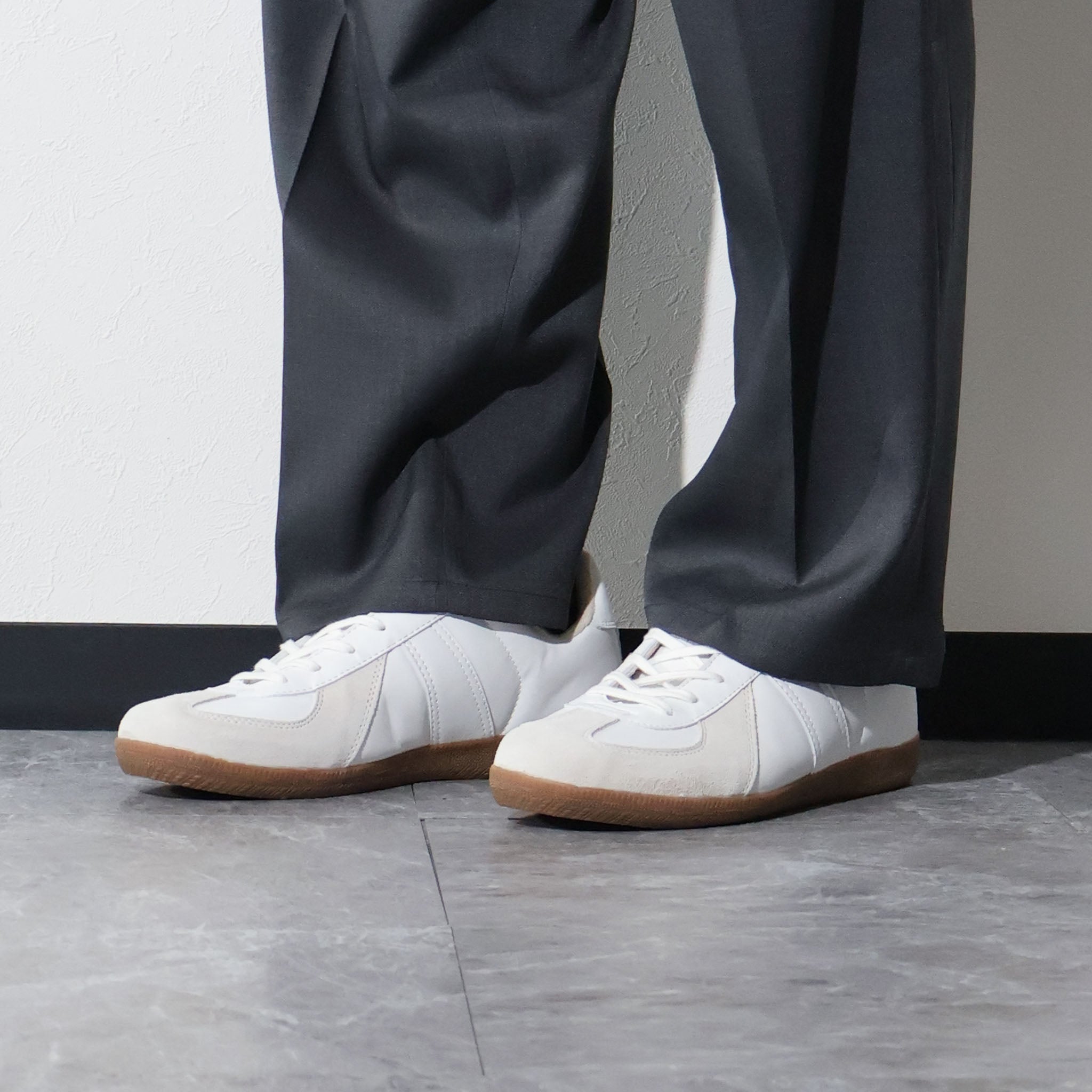 YMCLKY / TYPE GERMAN TRAINER FS026YN - TRUTH