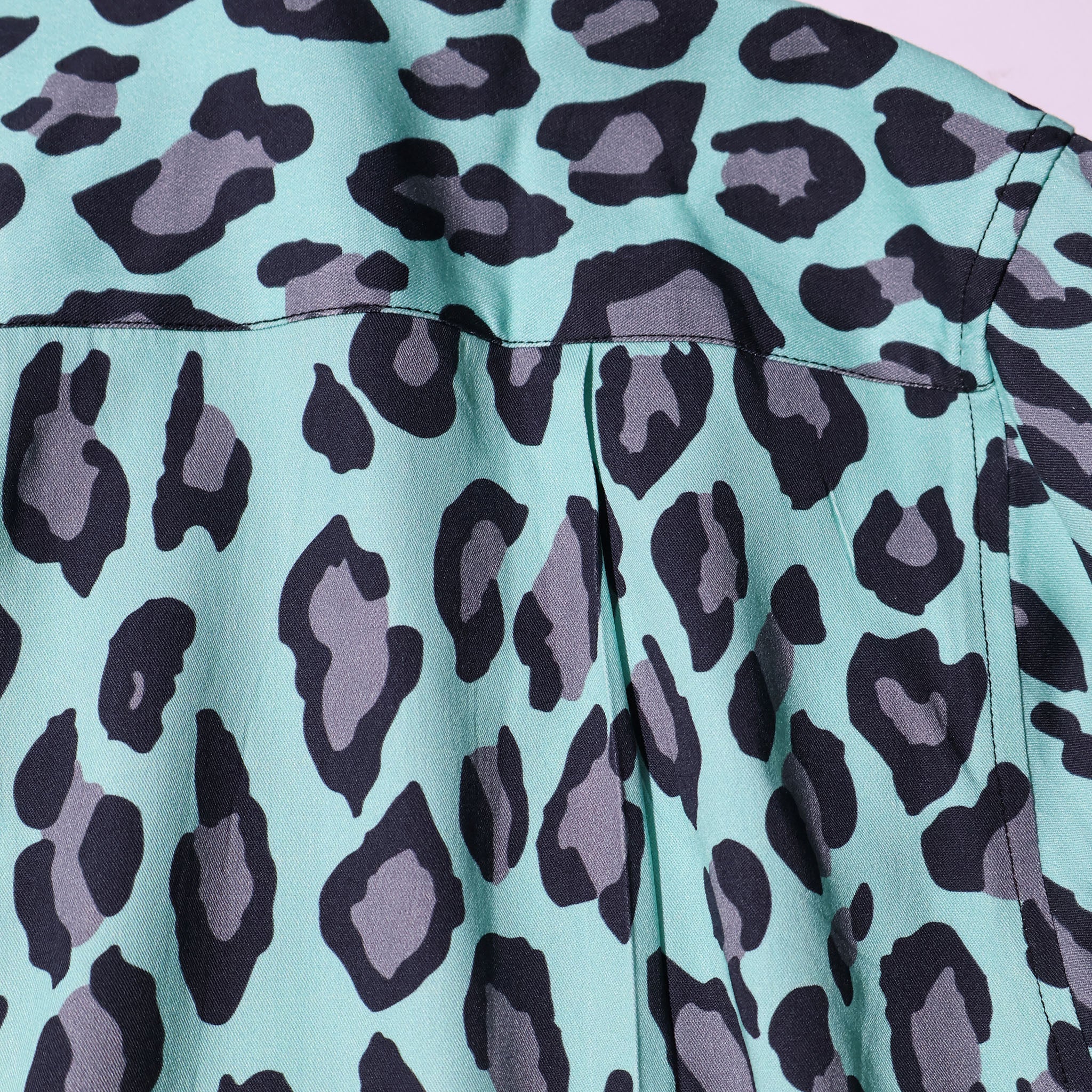 HOUSTON / 41195 ALOHA SHIRT (LEOPARD)