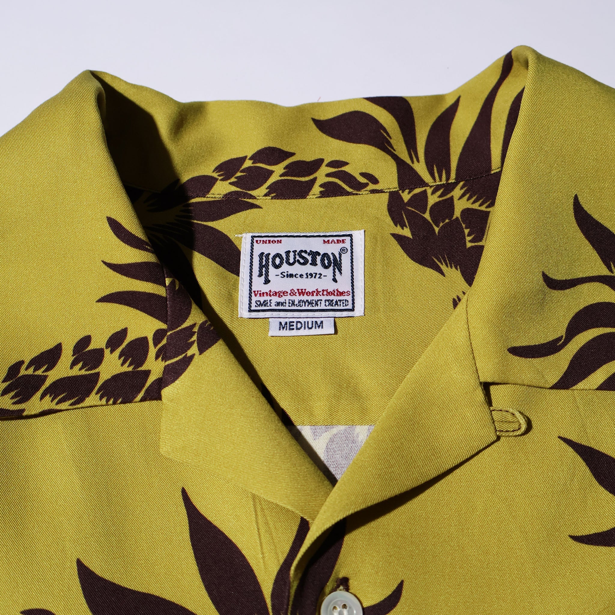 HOUSTON / 41194 ALOHA SHIRT (PINEAPPLE)