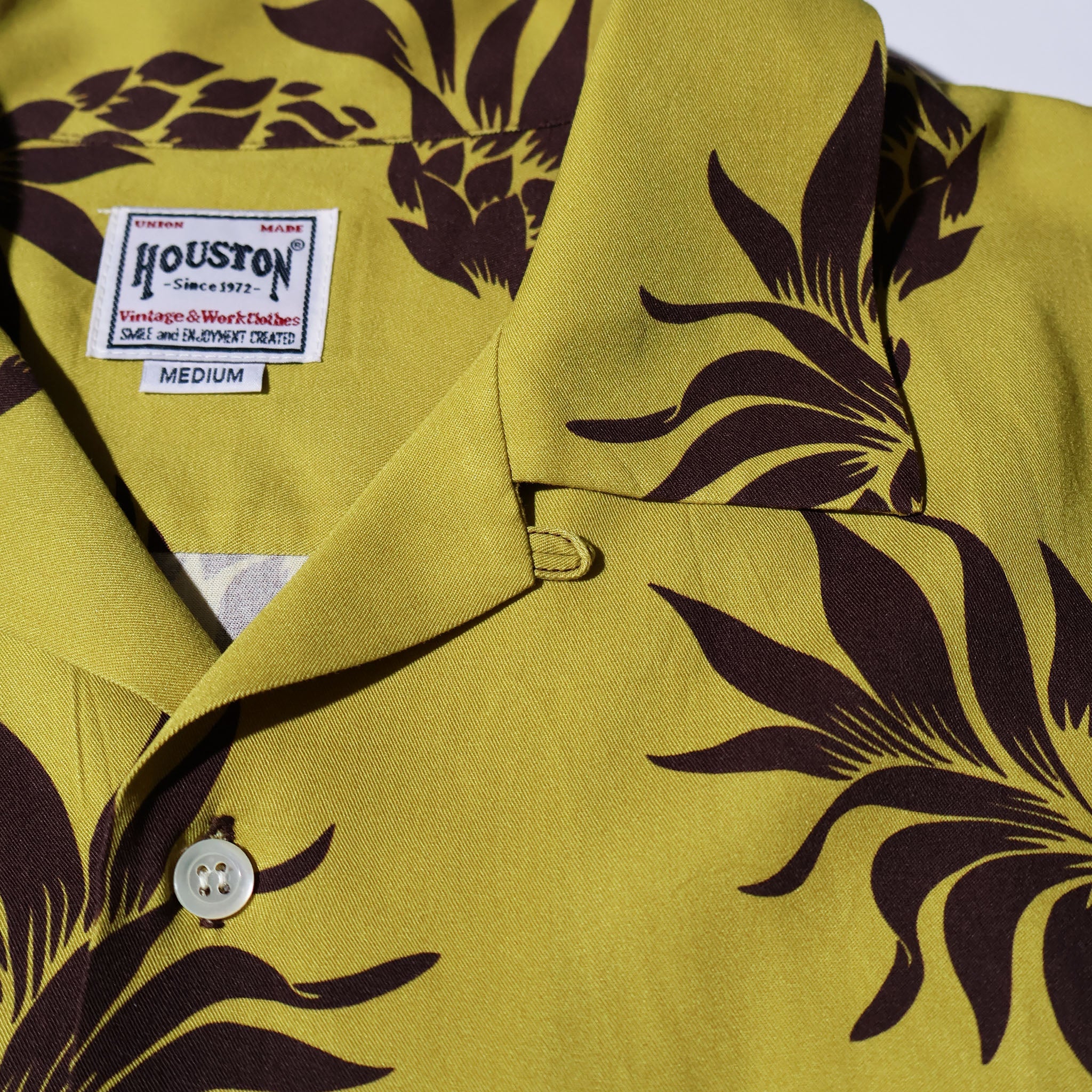 HOUSTON / 41194 ALOHA SHIRT (PINEAPPLE)