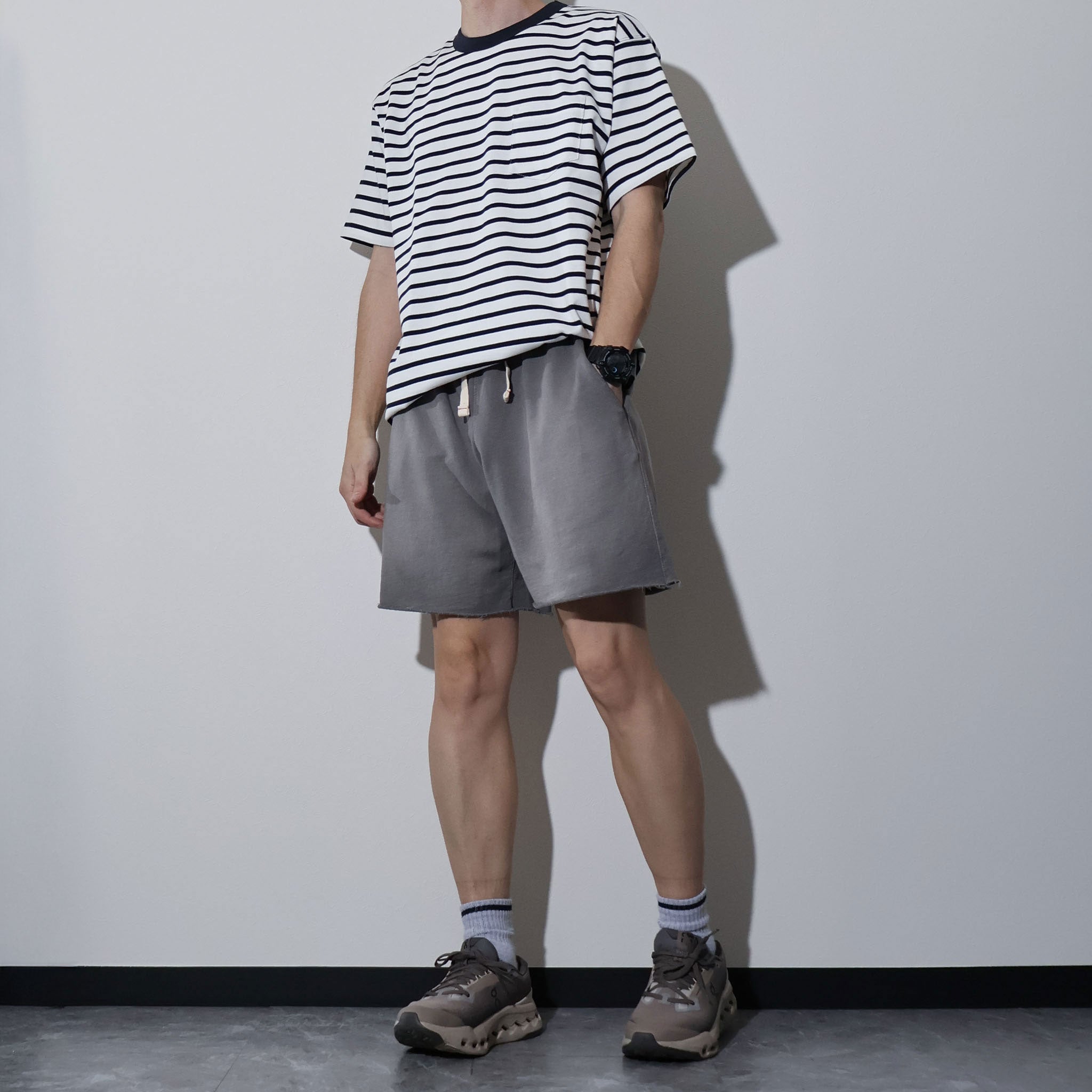 MOOJIMOOJI スウェットショーツ ショートパンツ - TRUTH