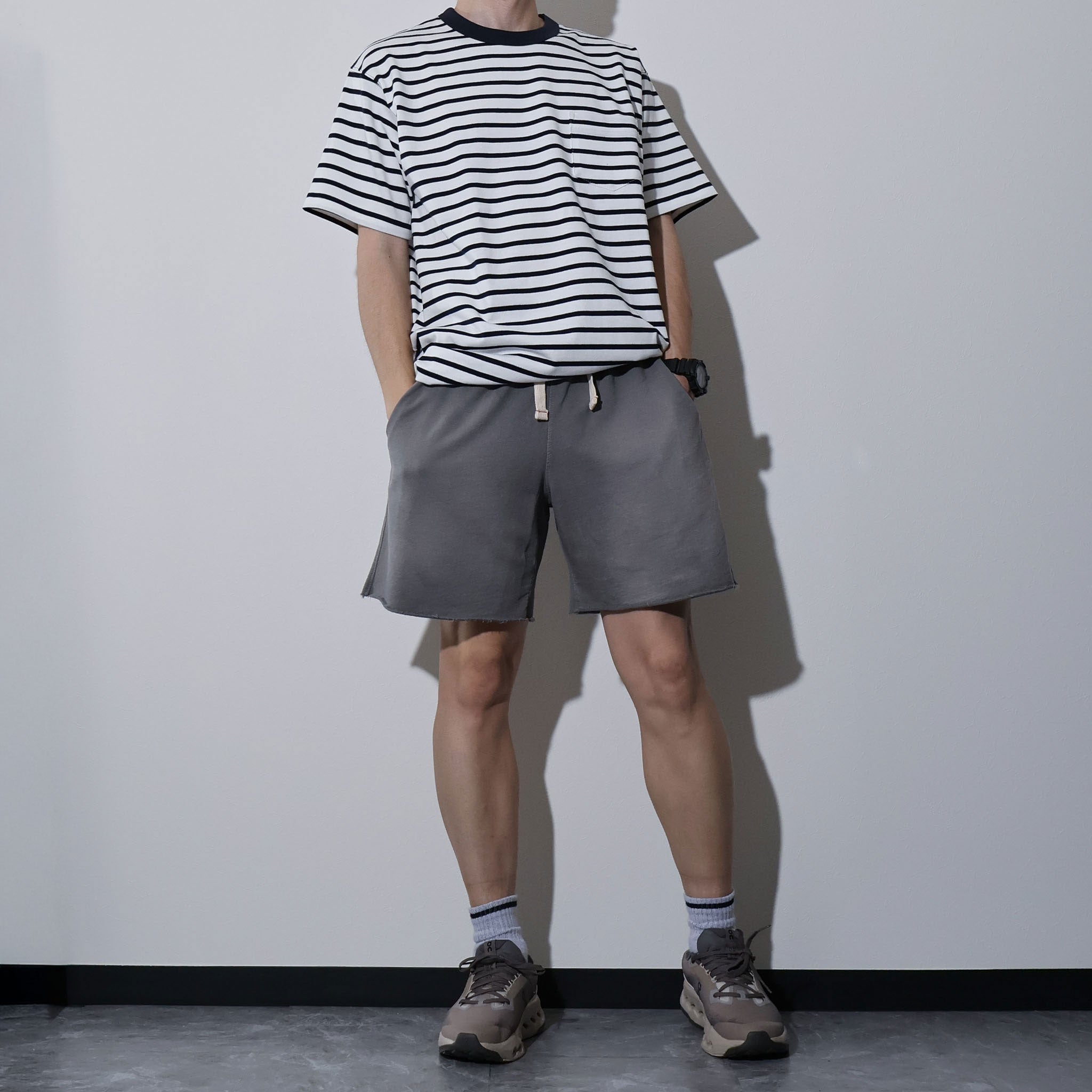 MOOJIMOOJI / SWEAT SHORTS