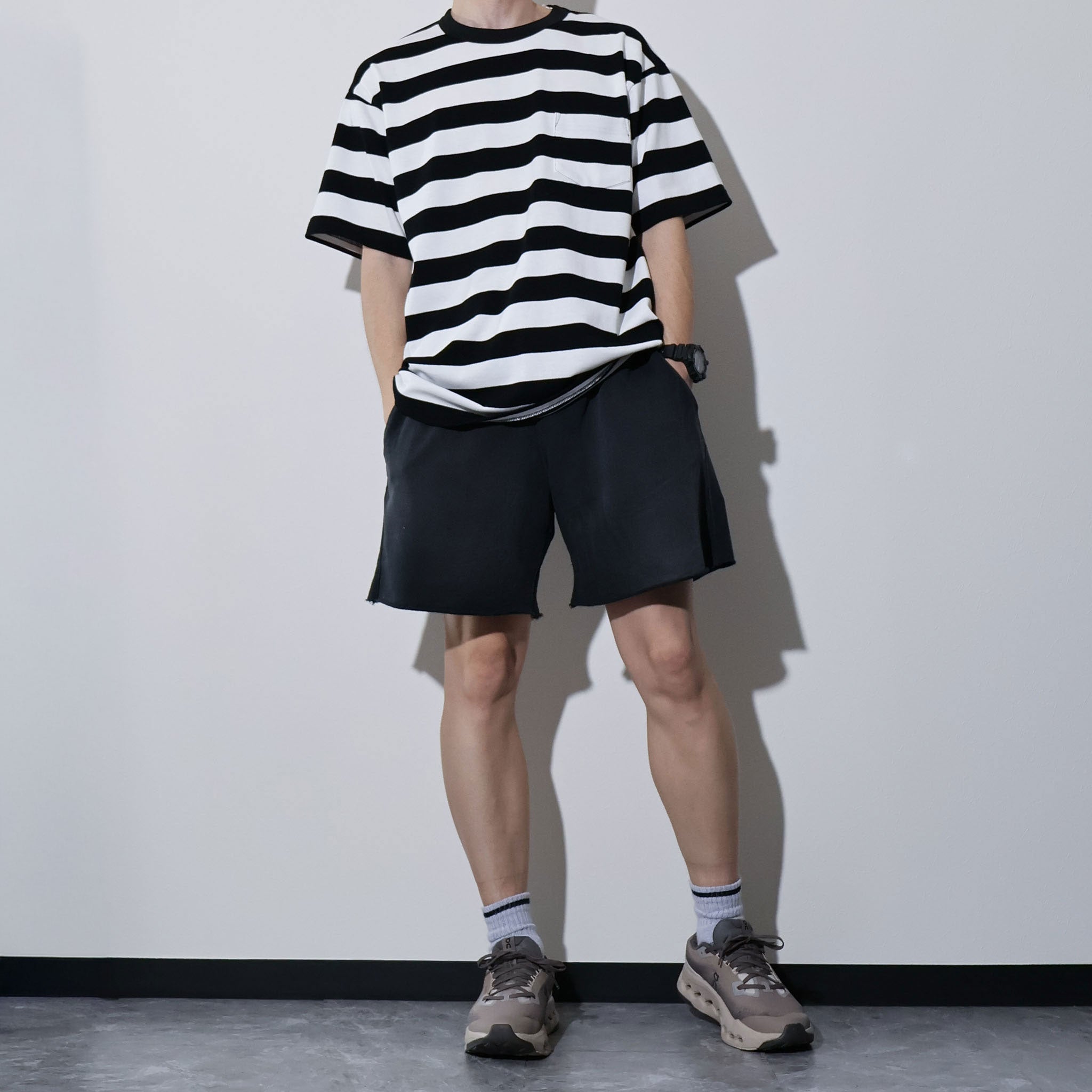 MOOJIMOOJI / SWEAT SHORTS