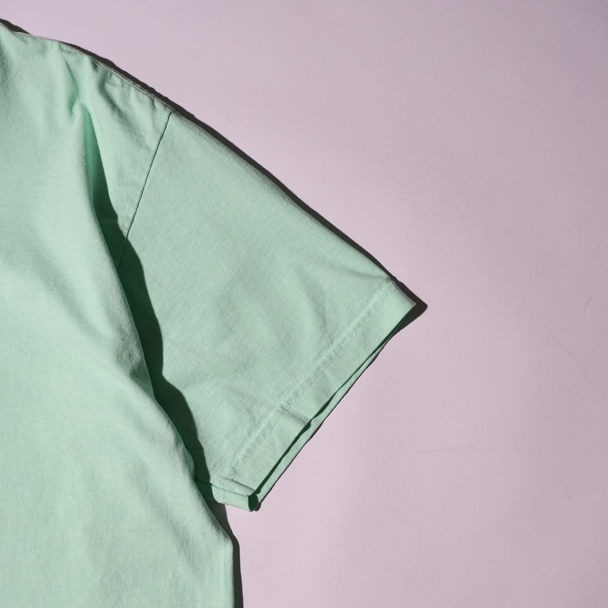 SHAKA WEAR / 7.5 OZ MAX HEAVYWEIGHT GARMENTDYE TEE