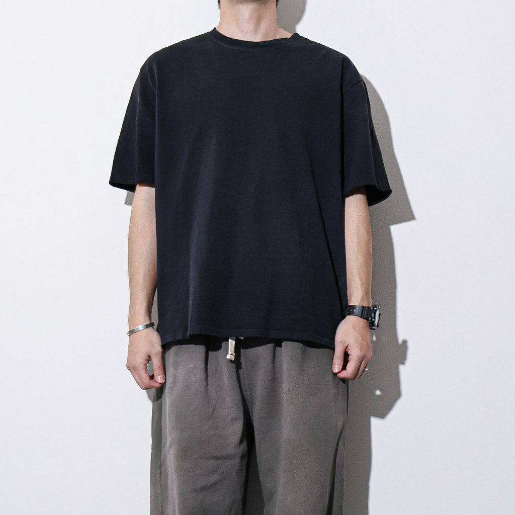 MOOJIMOOJI / OVERSIZE CROP TEE