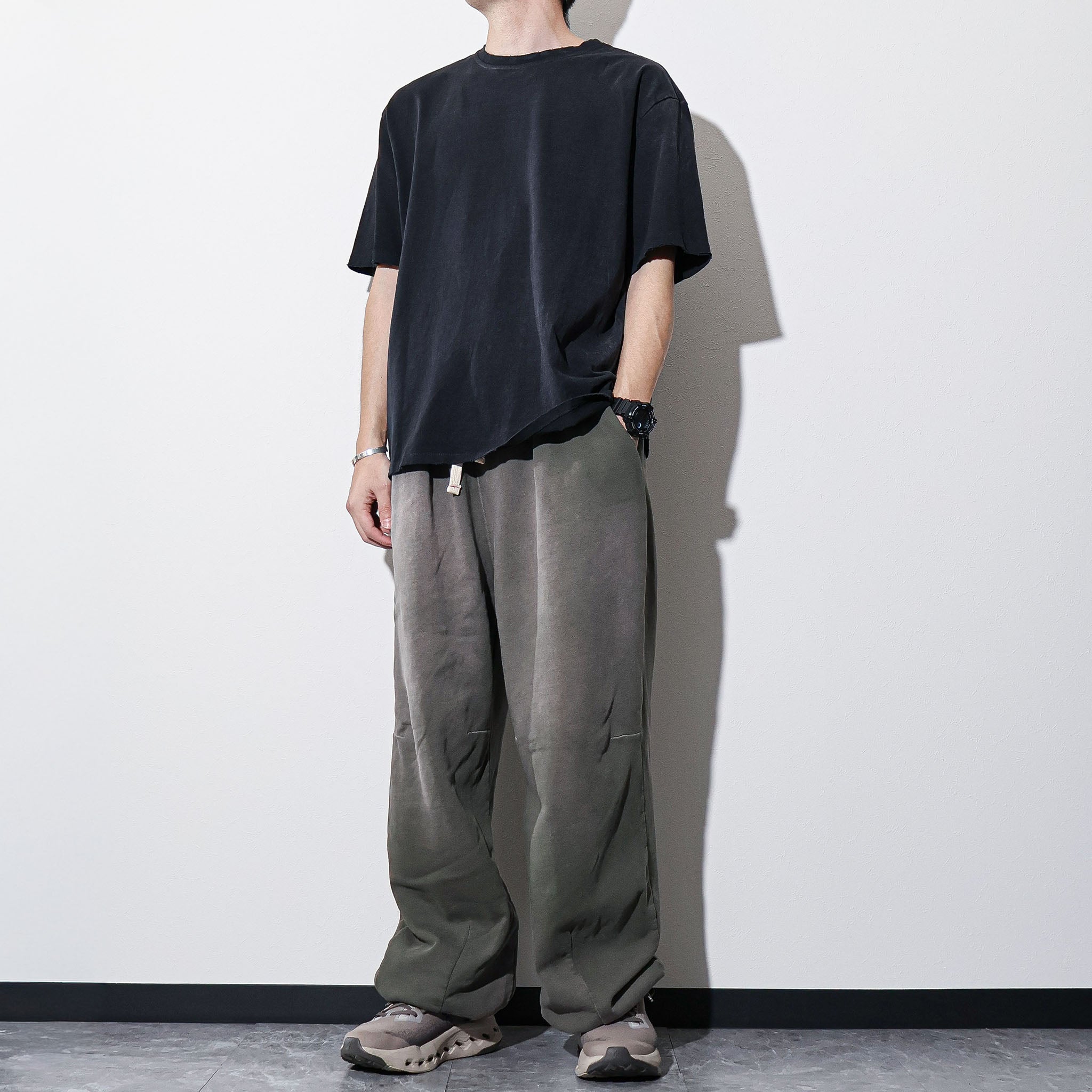 MOOJIMOOJI / OVERSIZE CROP TEE
