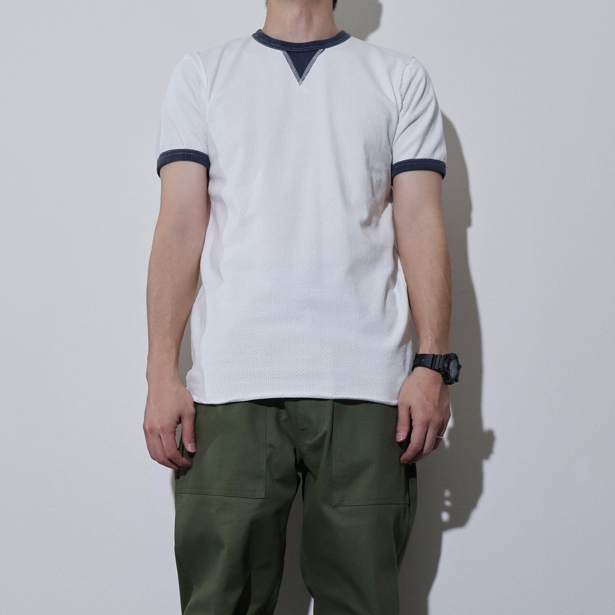 HOUSTON / 22398 MESH GAZETTE TEE - TRUTH