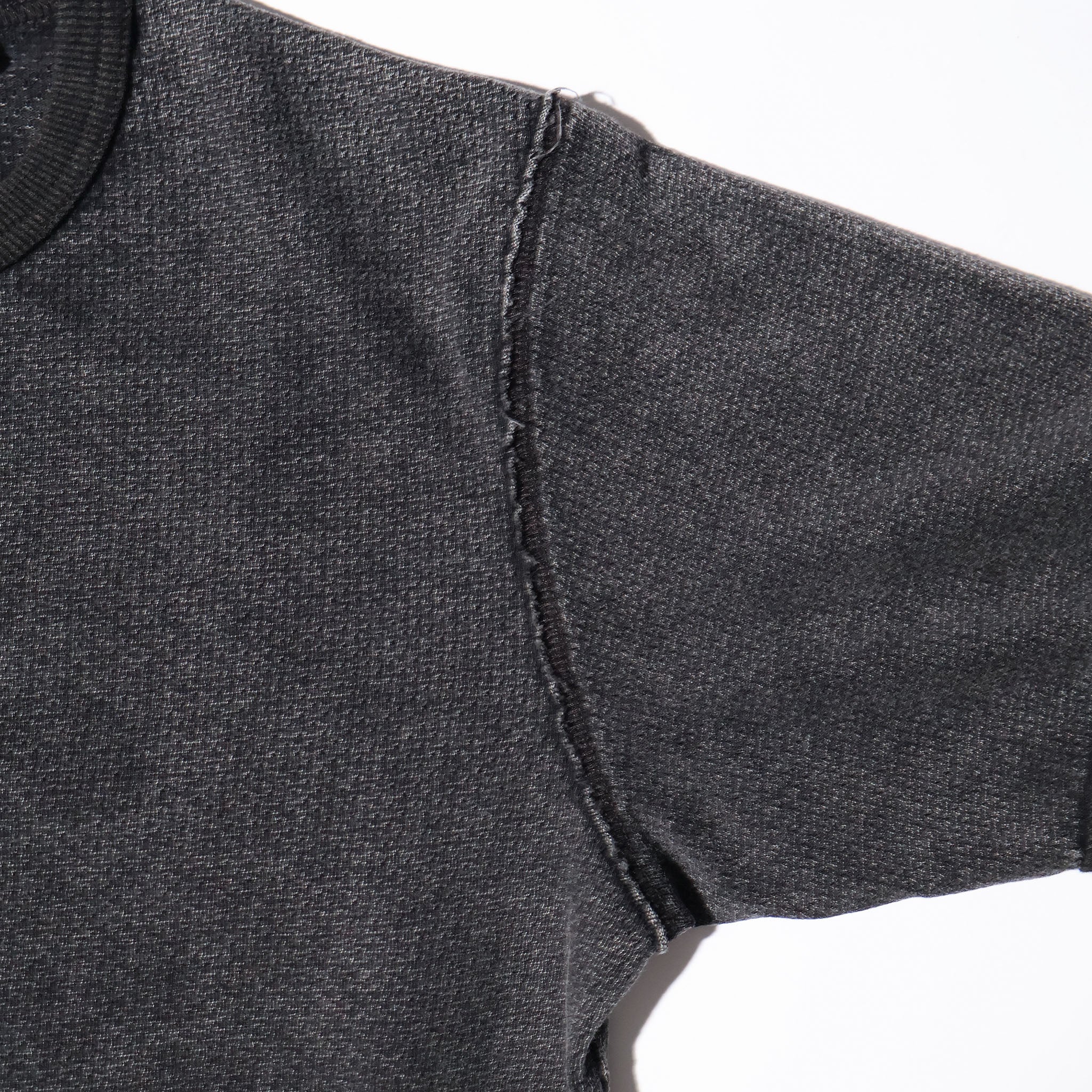 HOUSTON / 22398 MESH GAZETTE TEE