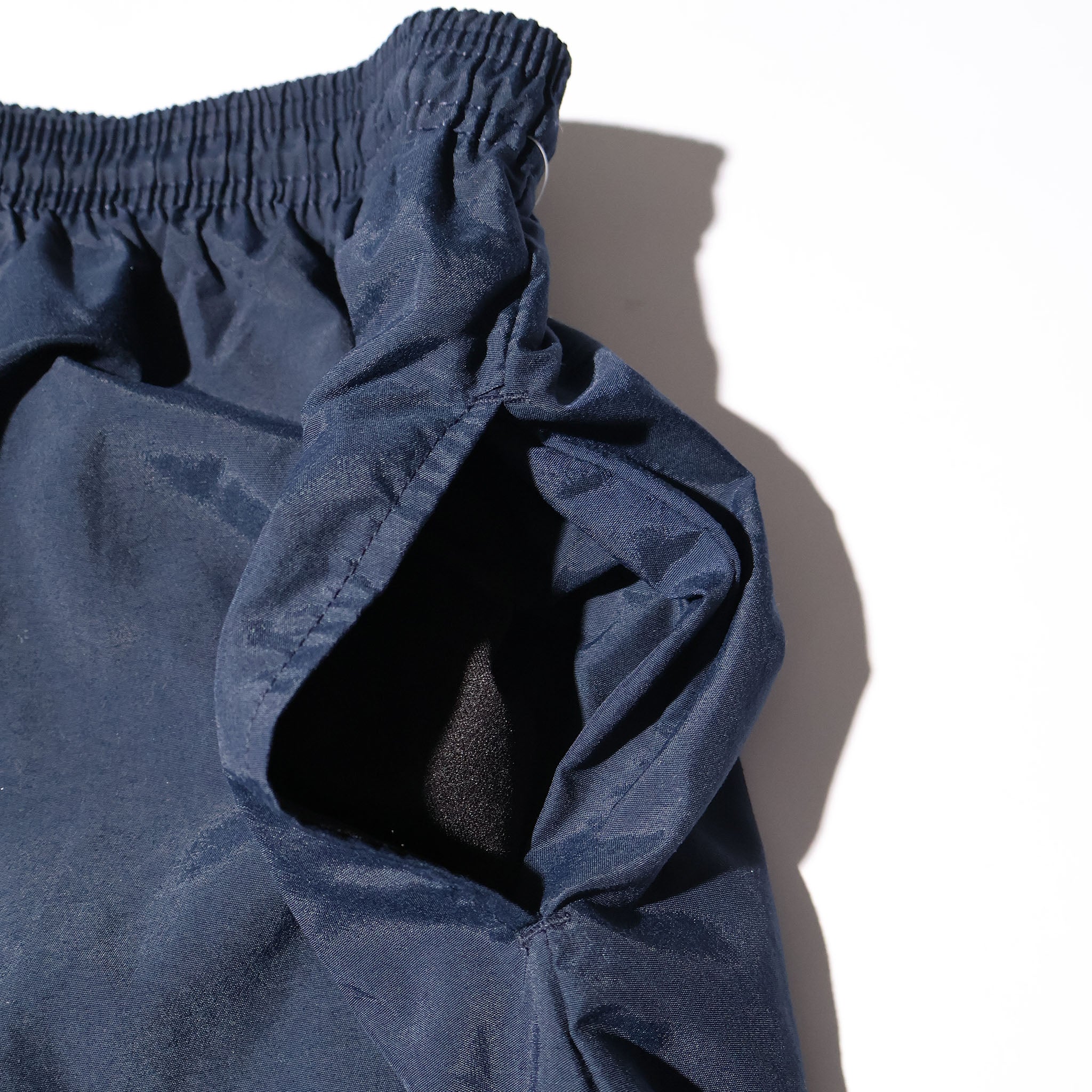 SOFFE / DEAD STOCK US NAVY TRAINING SHORT PANTS