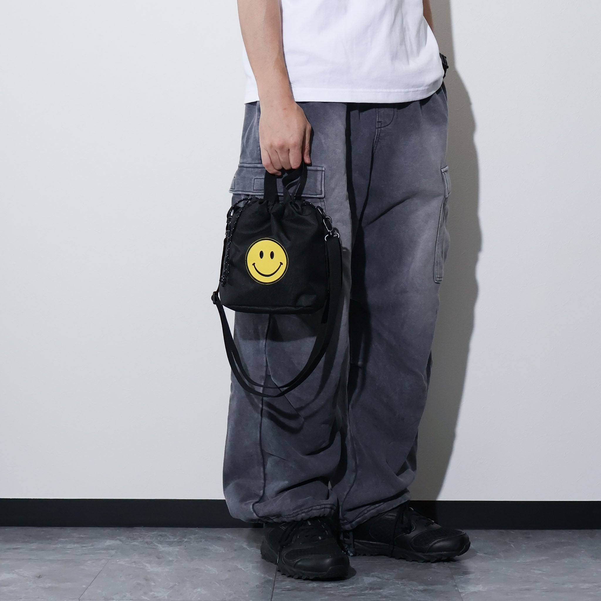 TRUTH / EMBLEM MINI POUCH