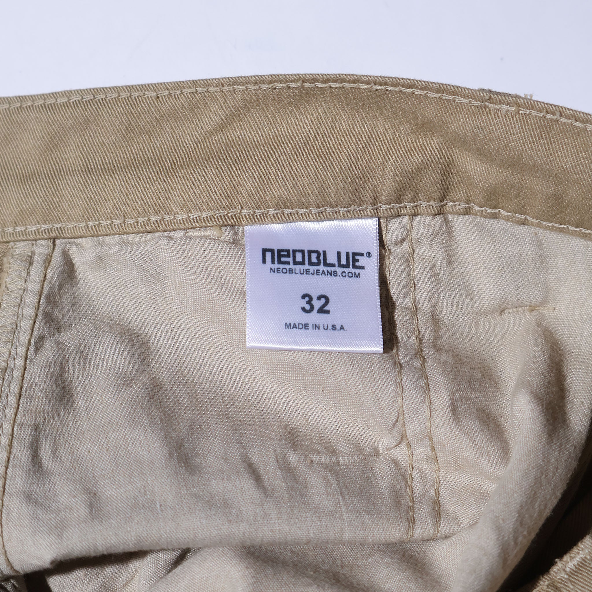 NEO BLUE / BAGGY CHINO PANTS BEIGE