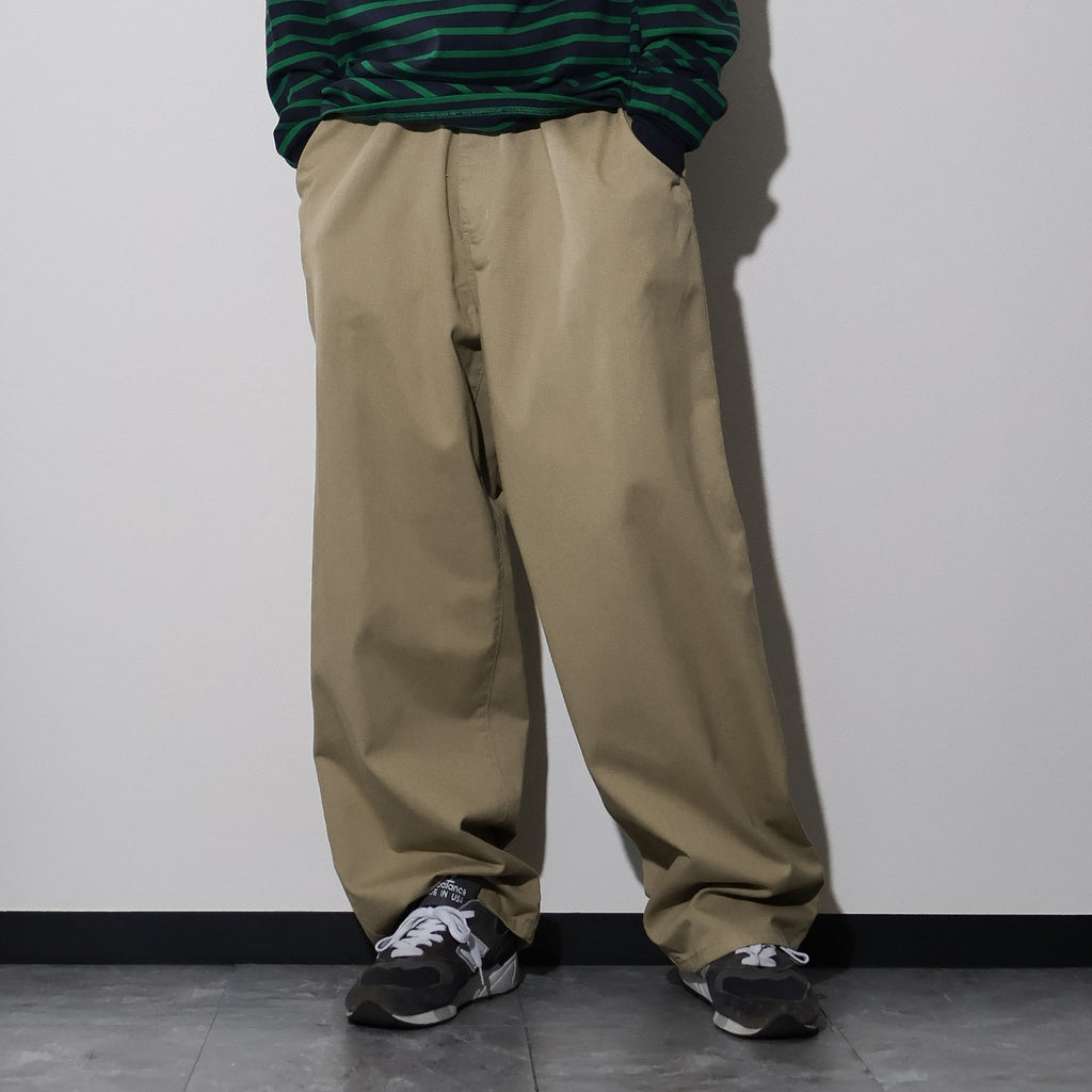 NEO BLUE / BAGGY CHINO PANTS BEIGE