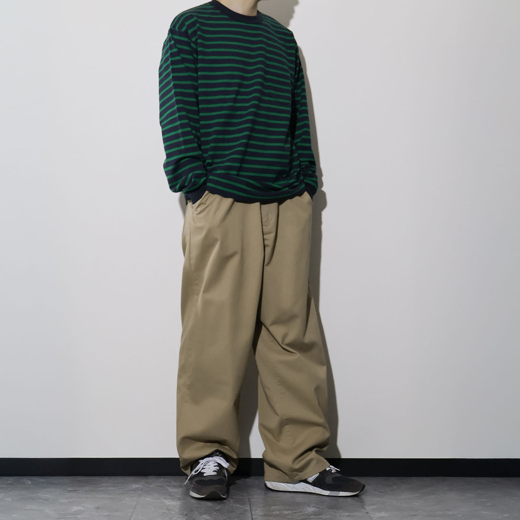 NEO BLUE / BAGGY CHINO PANTS BEIGE
