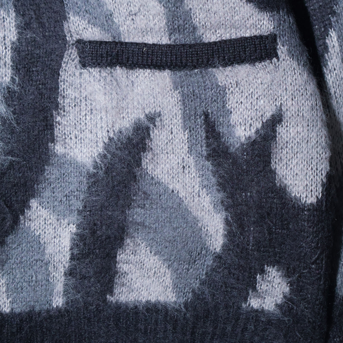 UNIVERD72 / 22447 MOHAIR TOUCH CARDIGAN (TRIBAL)