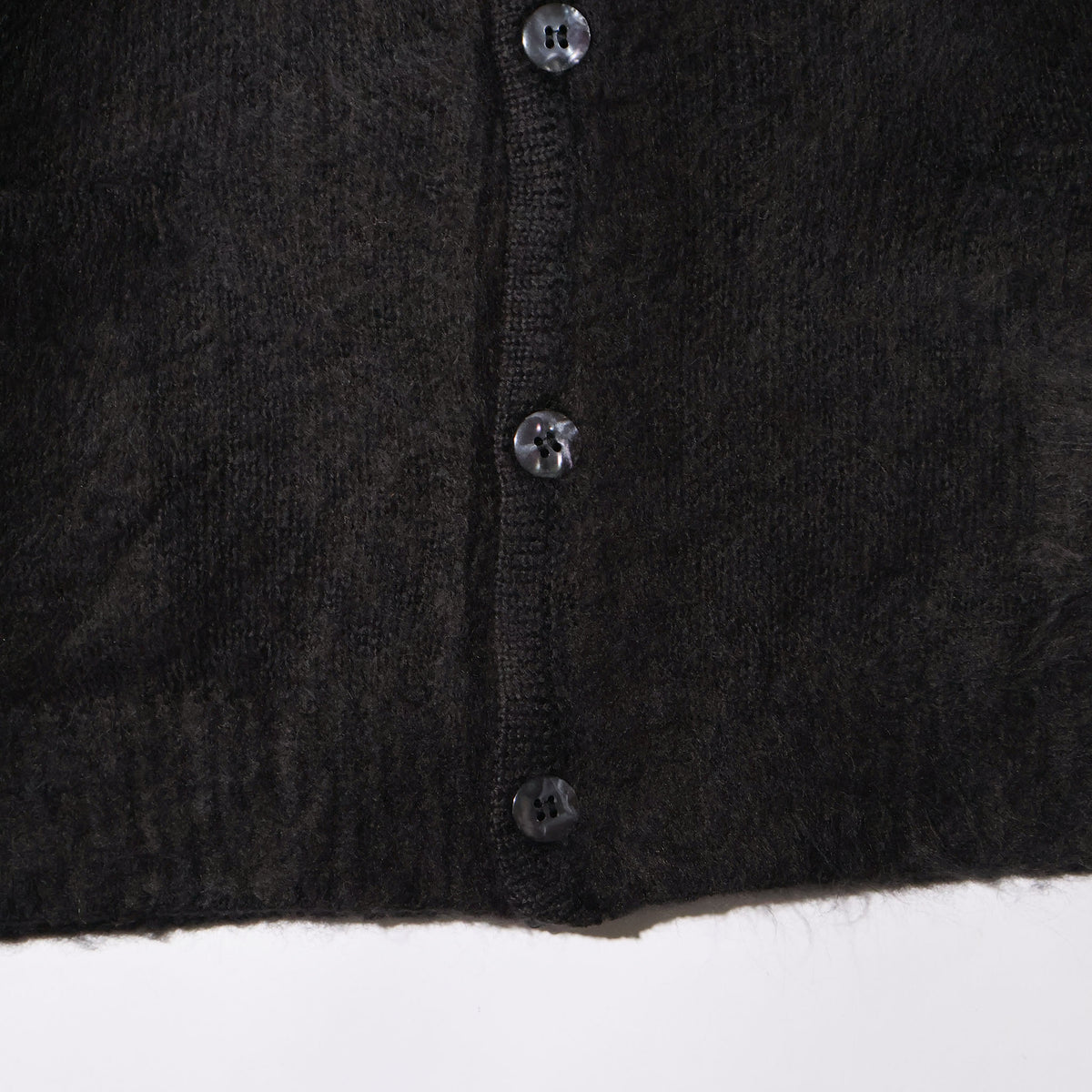 UNIVERD72 / 22441 MOHAIR TOUCH CARDIGAN