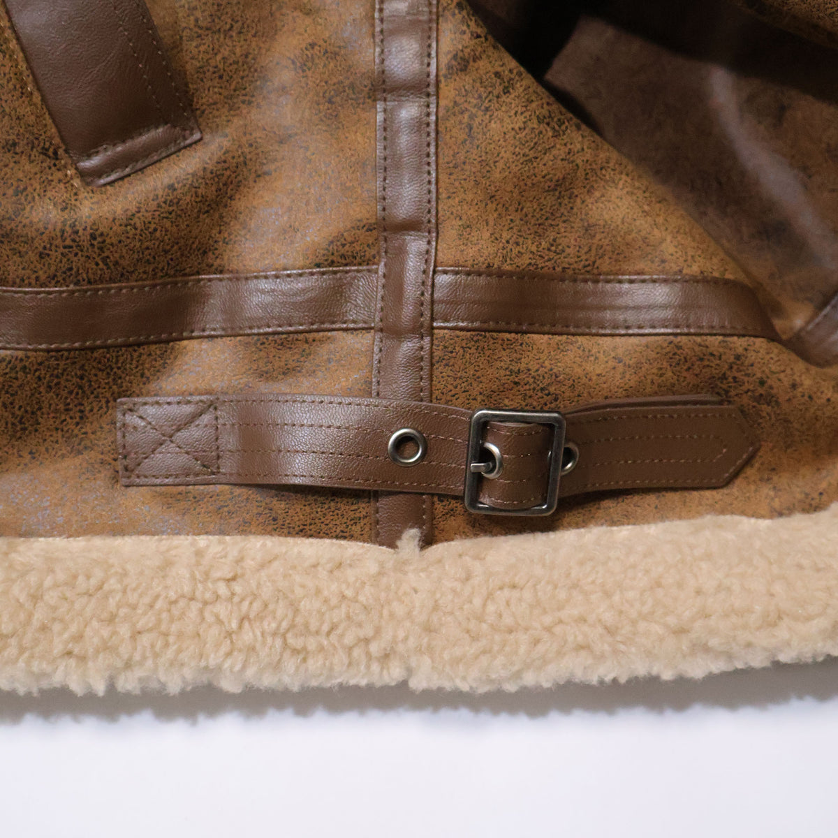 UNIVERD72 / 51680 FAKE MOUTON JACKET TYPE B-3