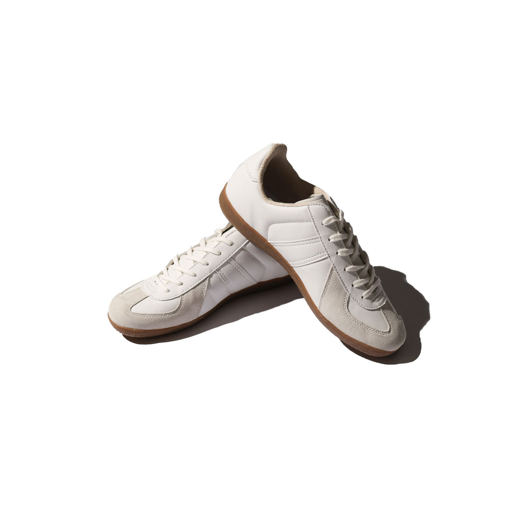 YMCLKY / TYPE GERMAN TRAINER FS026YN - TRUTH