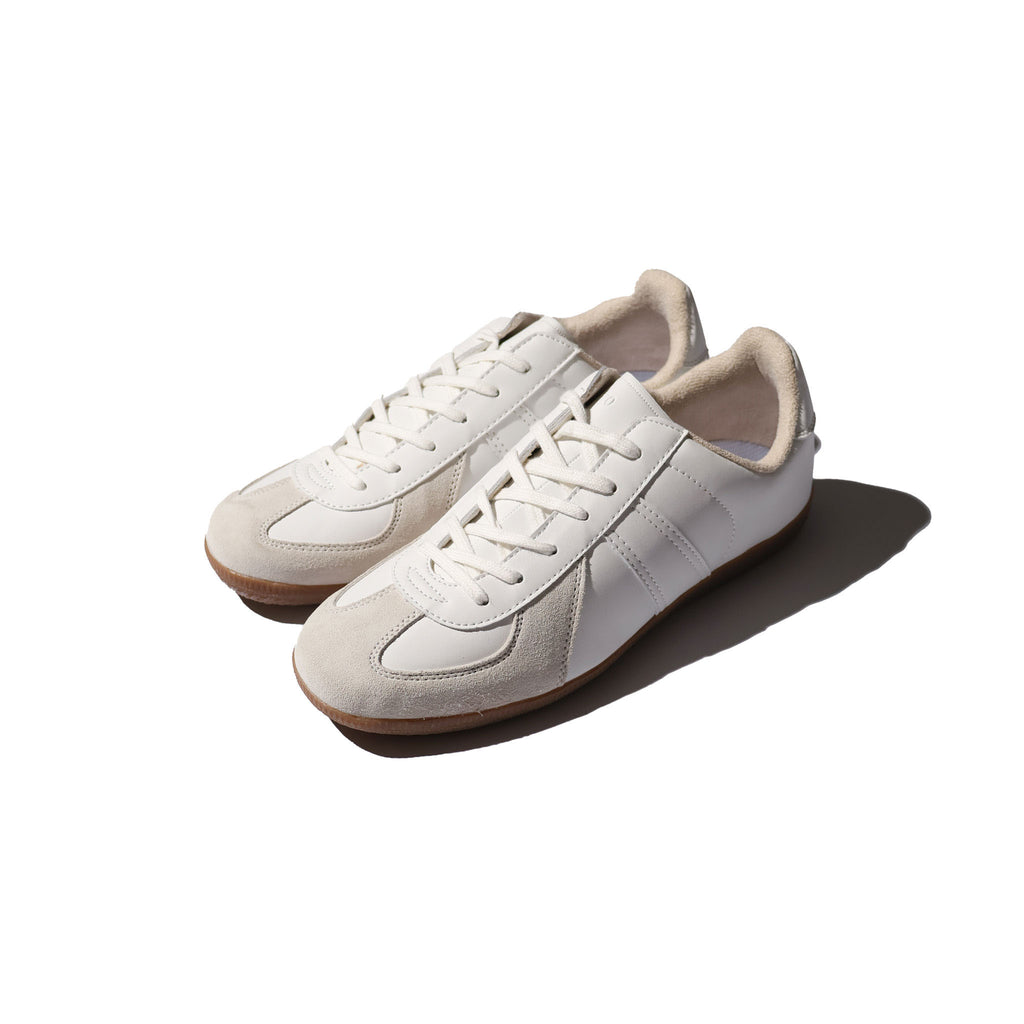 YMCLKY / TYPE GERMAN TRAINER FS026YN - TRUTH